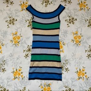 Wow Couture Size S Colorblock Dress